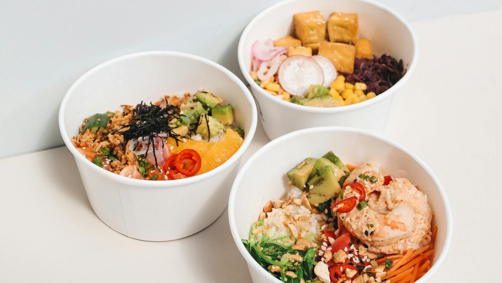5 Raisons Magnifique Pour Lesquelles les Poke Bowls Sont Devenus Si Populaires 2 poke bowls