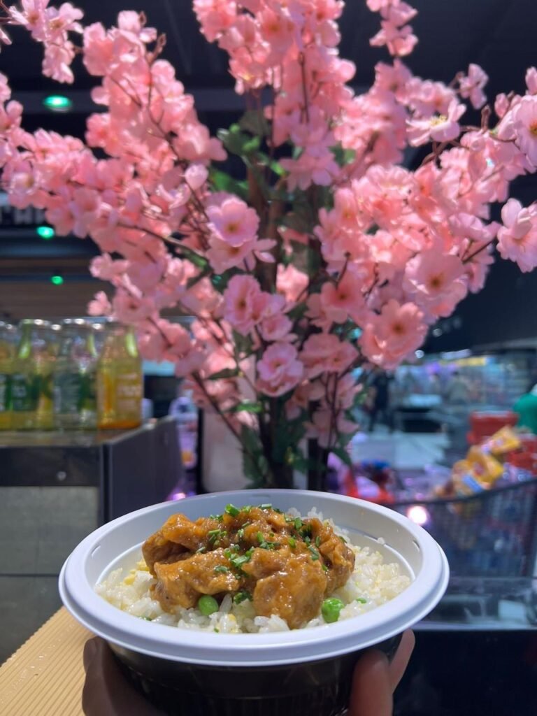 đŁ Sushi Aigrefeuille : Le Meilleur Spot Ă Ne Pas Rater au IntermarchĂ© dâAigrefeuille-dâAunis ! đ 4 sushi Aigrefeuille